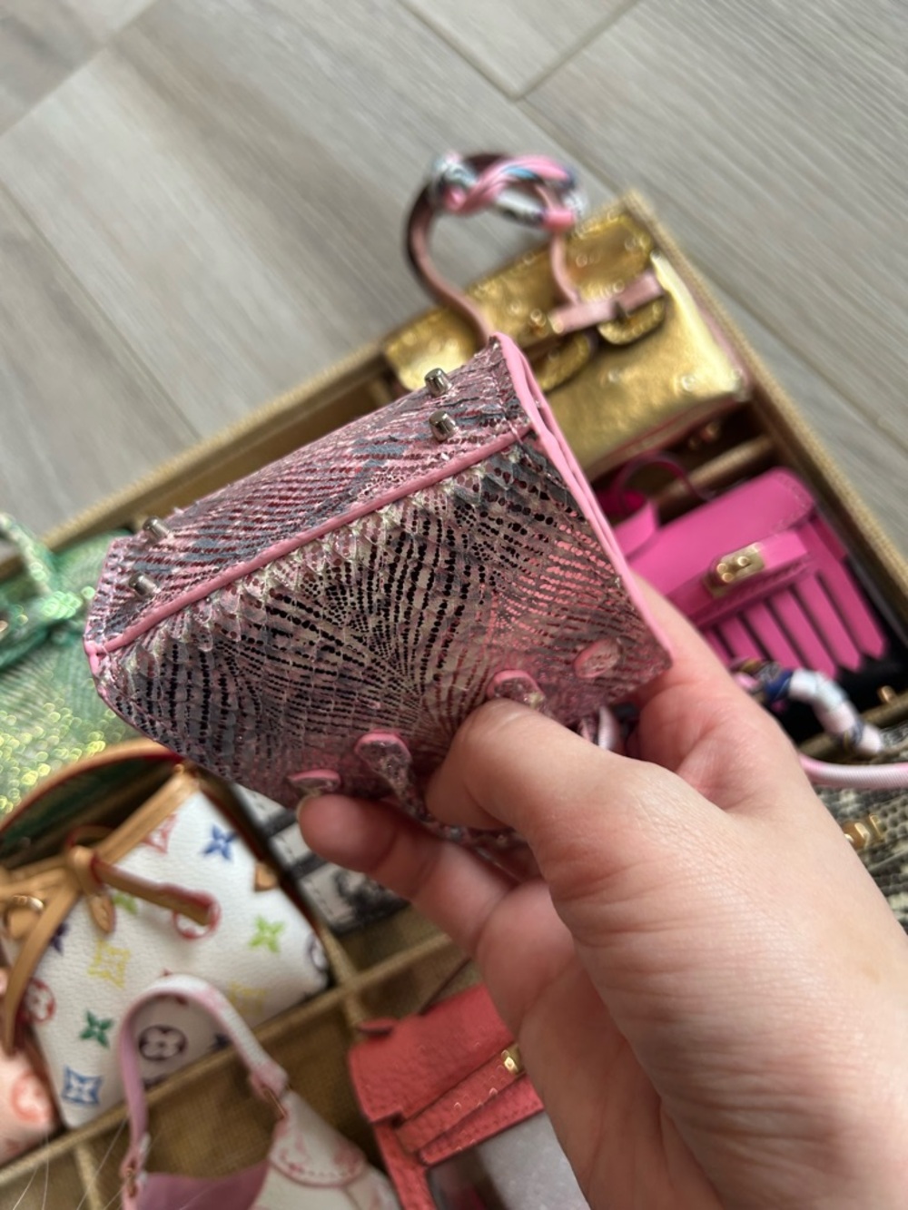 Mini Handbag Collection - clearance - Picture 3 of 6